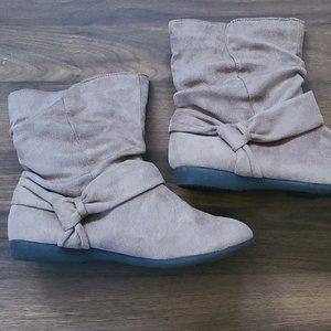 simply styled boots